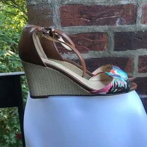 Unisa Brown Floral Wedge Sandals Size 8.5M